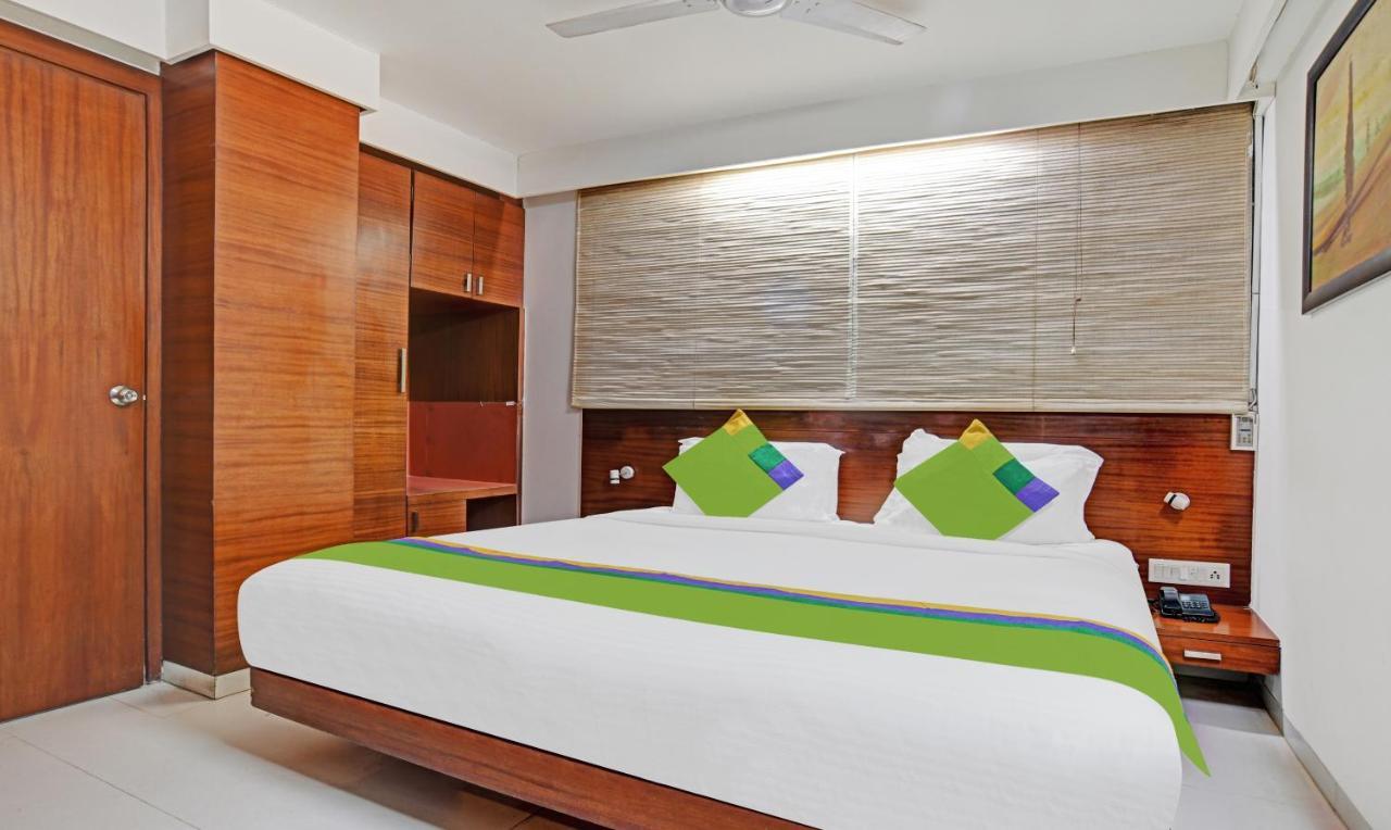 Treebo Cherry Tree Indore Exterior foto